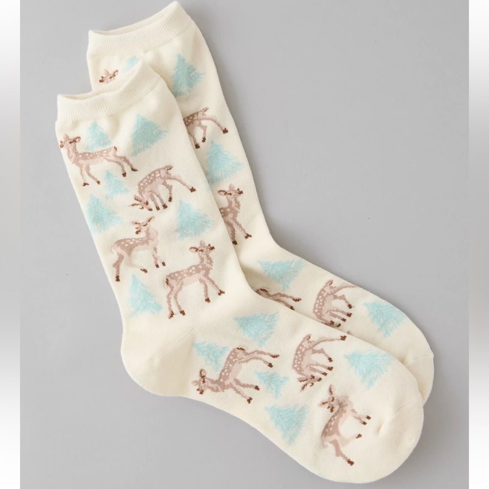 AE OS Ivory Blue Brown Deer Winter Christmas Cotton Blend Crew Socks